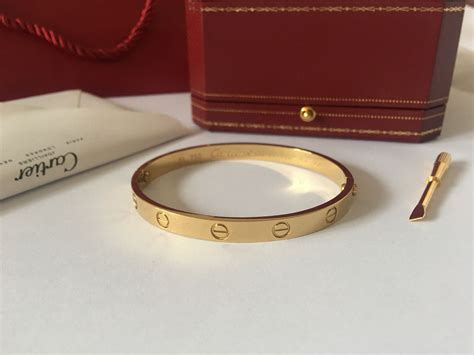 bracelet cartier pour homme|largest men's cartier love bracelet.